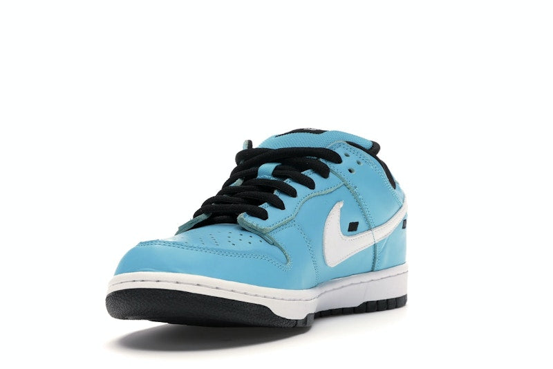 Nike SB Dunk Low Tokyo Blue Taxi