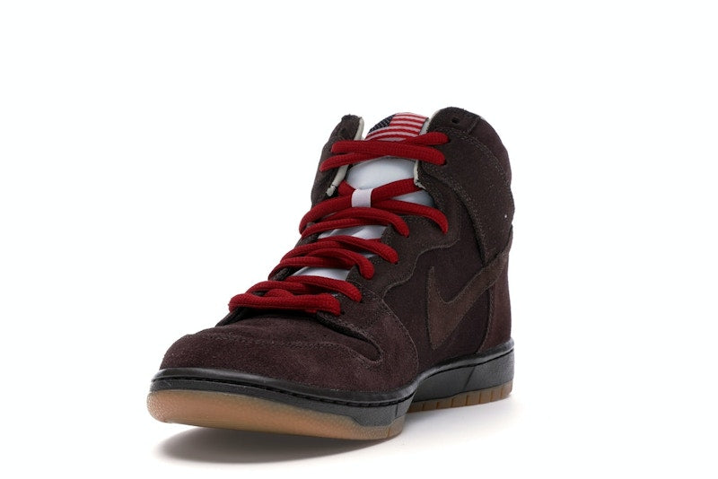 Nike SB Dunk High Budweiser