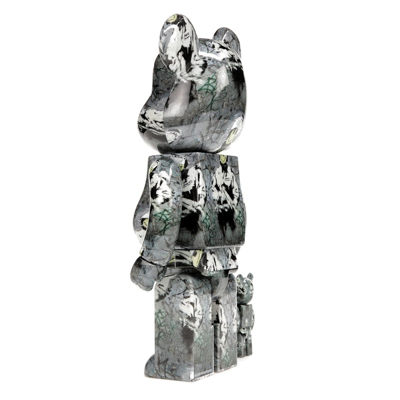 Bearbrick Riot Cop 100% & 400% Set