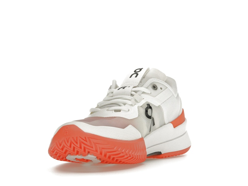 On The Roger Pro 2 Clay White Flame (Women's)
