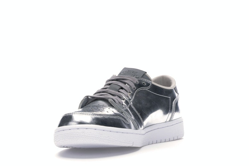 Jordan 1 Retro Low Pinnacle Metallic Silver