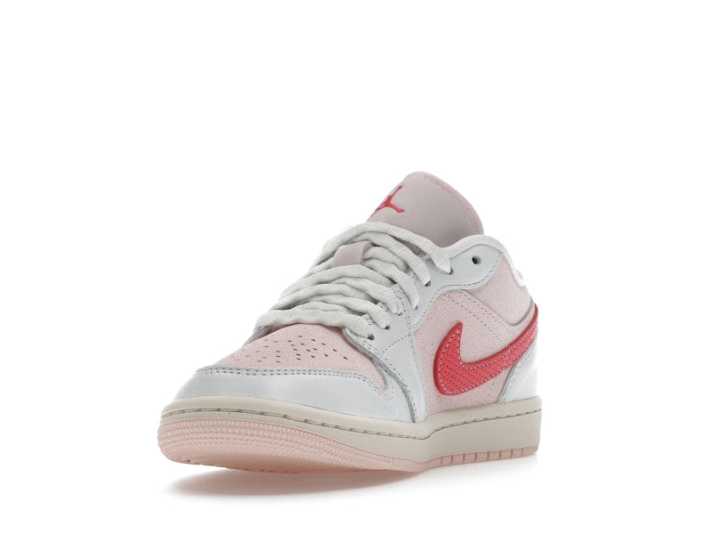 Jordan 1 Low SE Strawberry Milkshake (Women's)