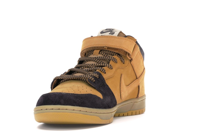 Nike SB Dunk Mid Lewis Marnell