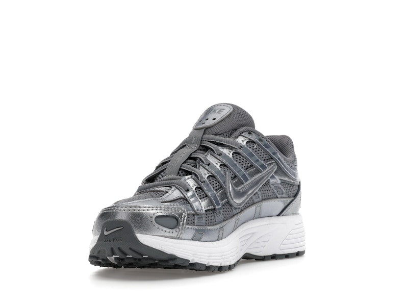 Nike P-6000 Metalic Cool Grey (GS)