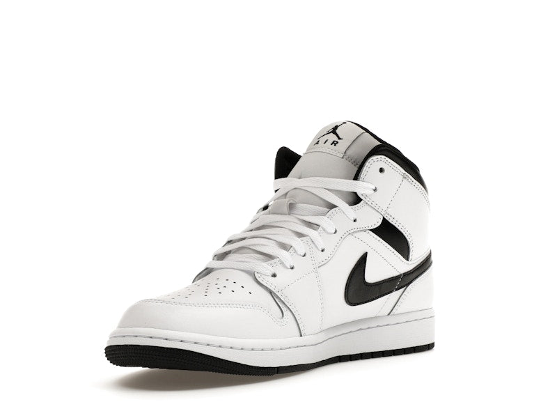 Jordan 1 Mid Reverse Panda