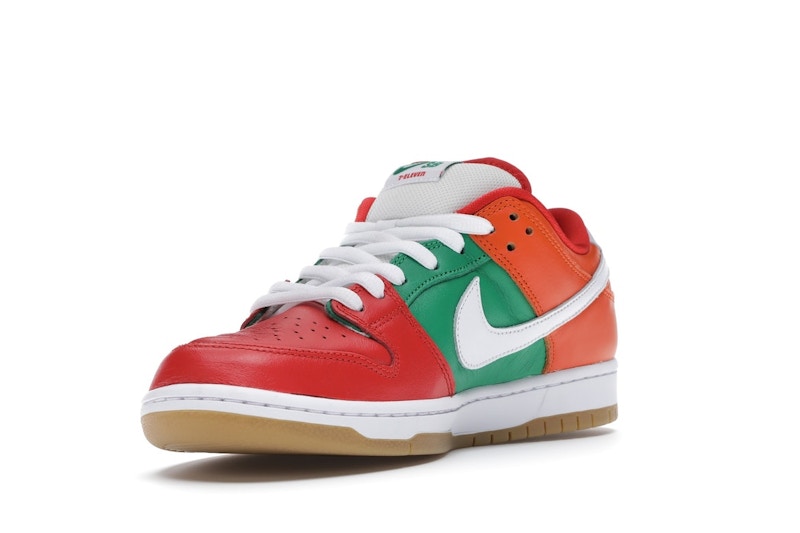 Nike SB Dunk Low 7-Eleven