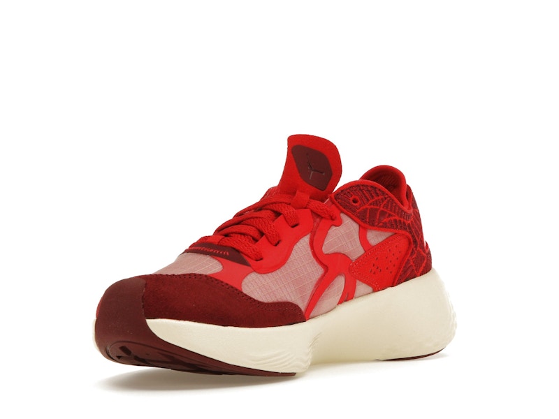 Jordan Delta 3 Low SE Team Red Muslin University Red Sail (Women's)
