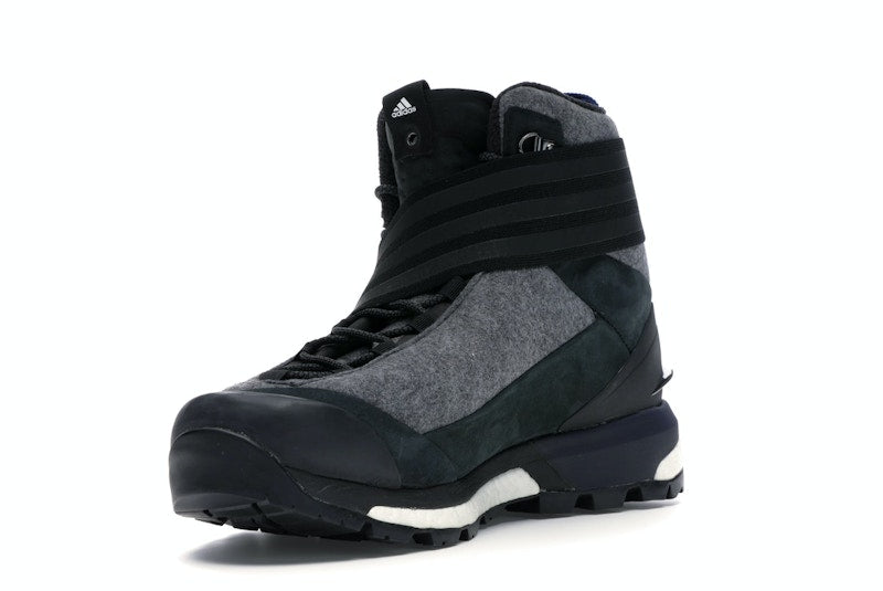 adidas Terrex Tracefinder Xhibition