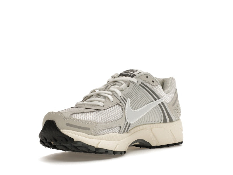 Nike Zoom Vomero 5 Platinum Tint