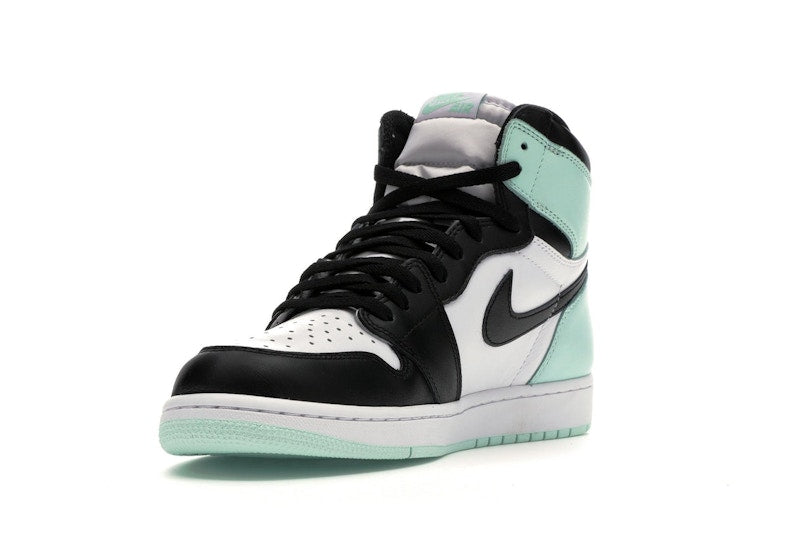 Jordan 1 Retro High Igloo