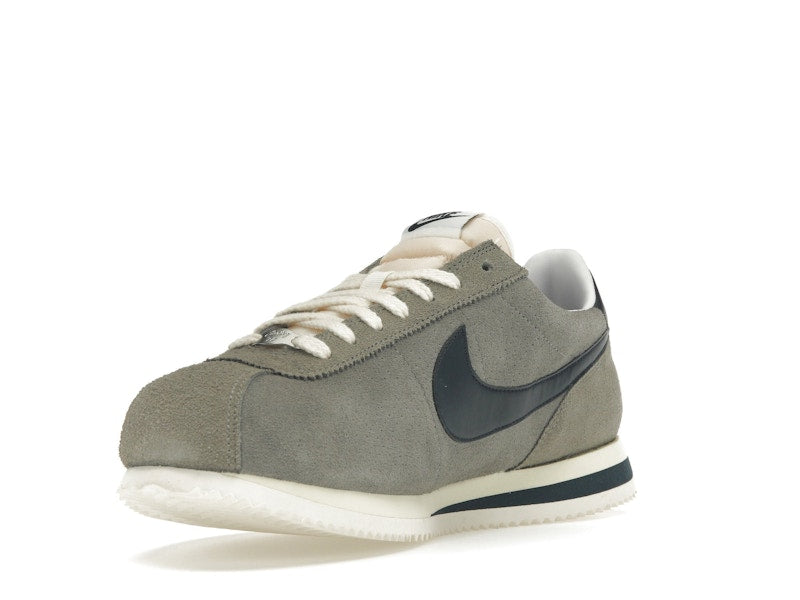 Nike Cortez size? Exclusive Grey