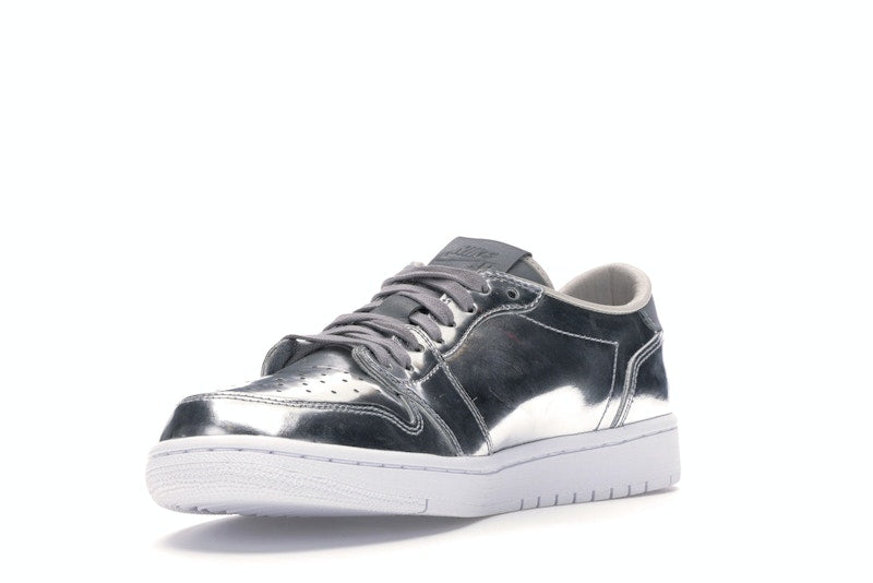 Jordan 1 Retro Low Pinnacle Metallic Silver