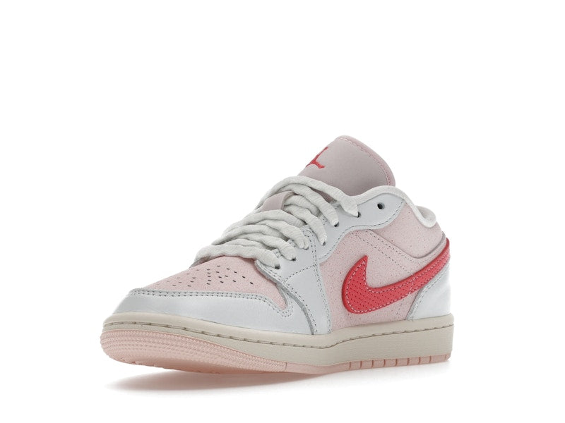 Jordan 1 Low SE Strawberry Milkshake (Women's)
