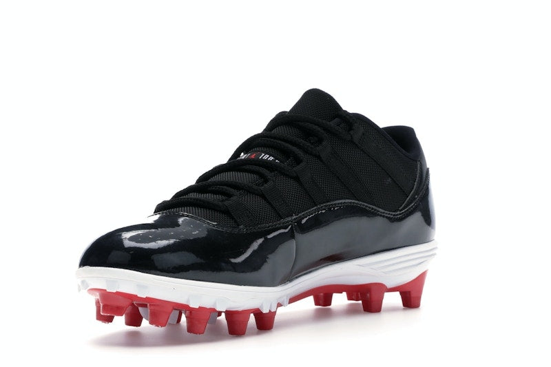 Jordan 11 Retro Low Cleat Bred