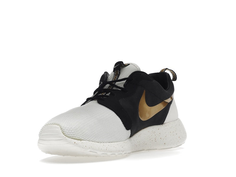 Nike Roshe Run Gold Trophy