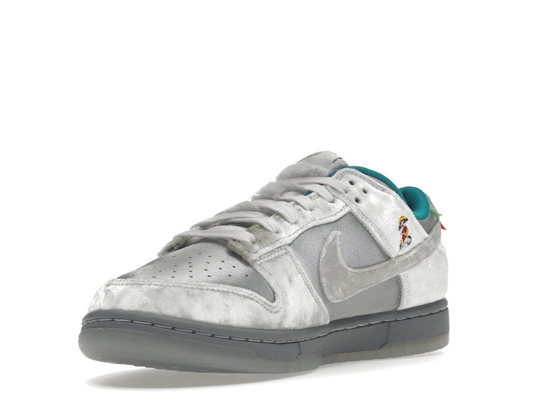 Nike Dunk Low Ice (Women's)