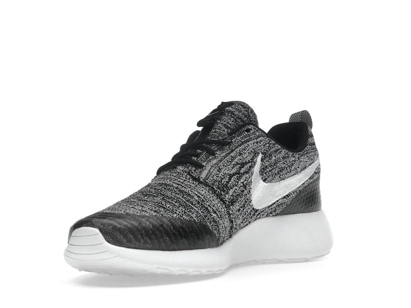 Nike Roshe One Flyknit Black White Cool Grey (Women's)