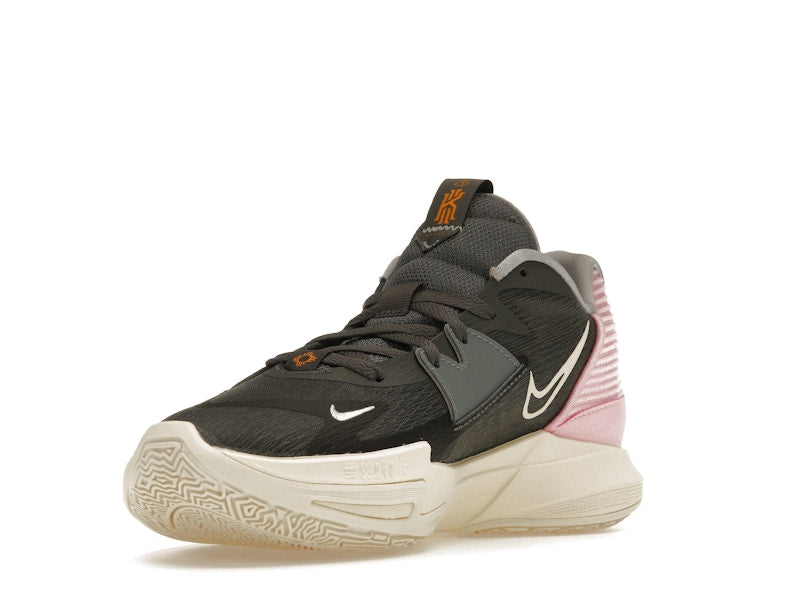 Nike Kyrie 5 Low Preservation