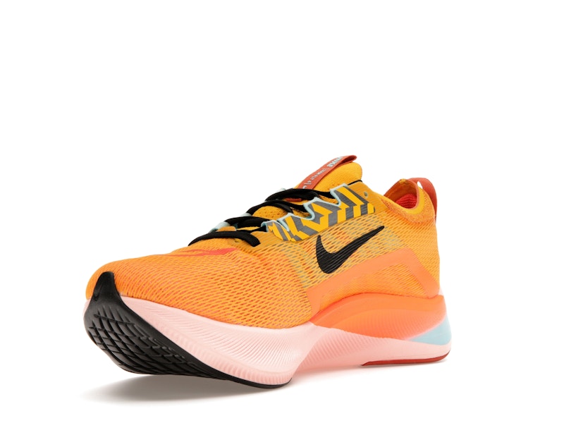 Nike Zoom Fly 4 University Gold Magma Orange