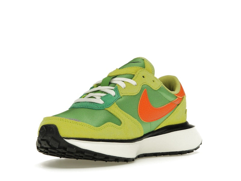 Nike Phoenix Waffle Chlorophyll Safety Orange (Women's)