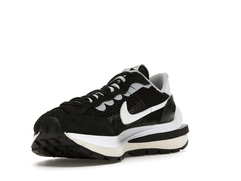 Nike Vaporwaffle sacai Black White