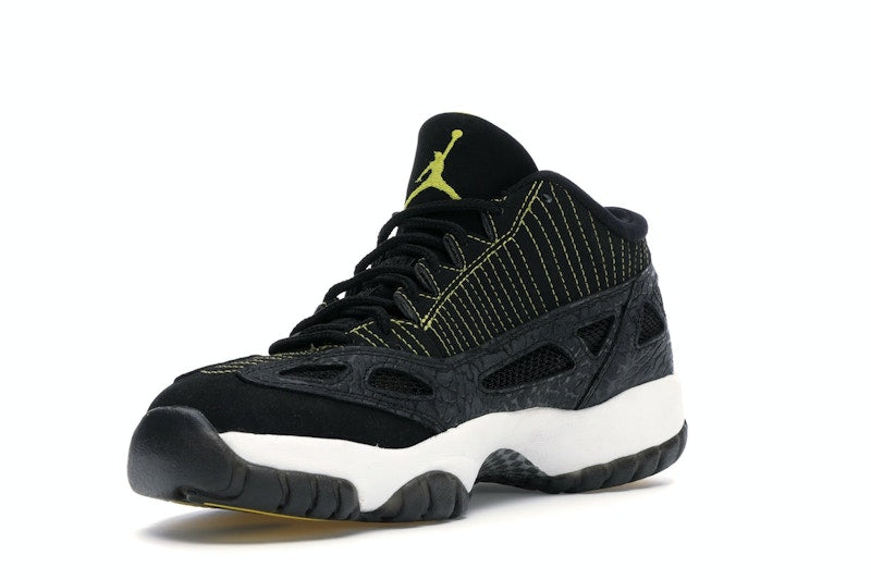 Jordan 11 Retro Low IE Black Zest