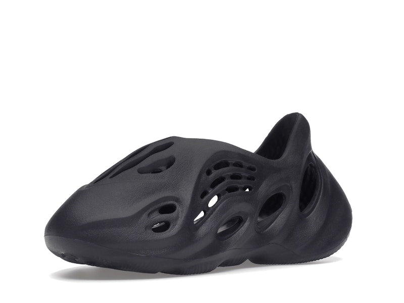 adidas Yeezy Foam RNR Onyx