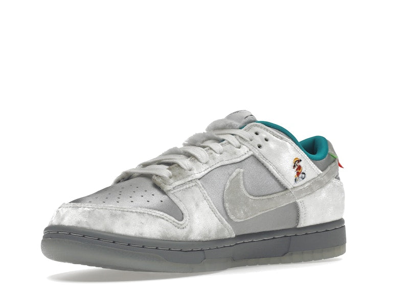 Nike Dunk Low Ice (Women's)