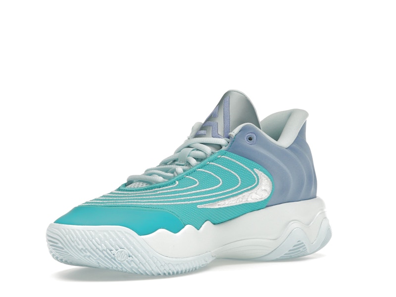 Nike Giannis Immortality 4 Christmas