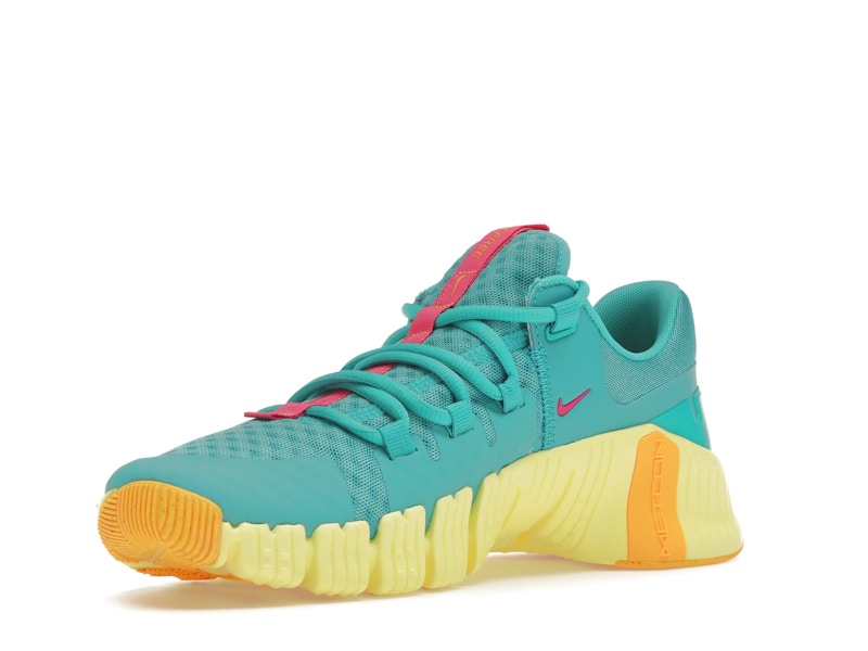 Nike Free Metcon 5 Dusty Cactus Fierce Pink