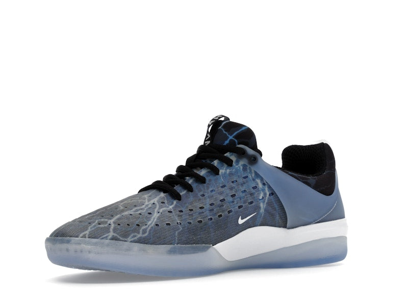 Nike SB Zoom Nyjah 3 Trouble at Home