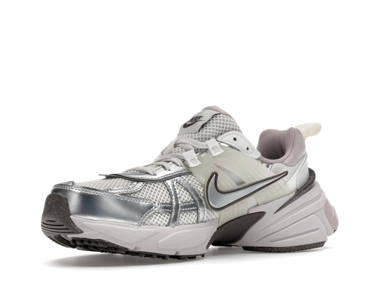 Nike V2K Run Platinum Tint Summit White Cave Stone Metallic Silver (Women's)