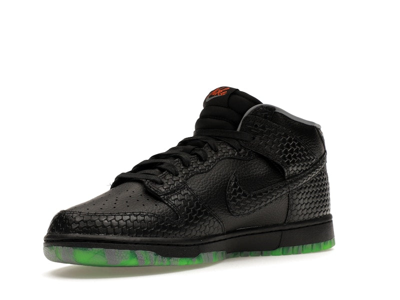 Nike Dunk Mid Premium Halloween Headless Horseman