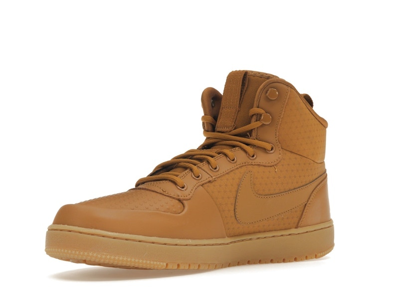 Nike Court Borough Mid Winter Wheat