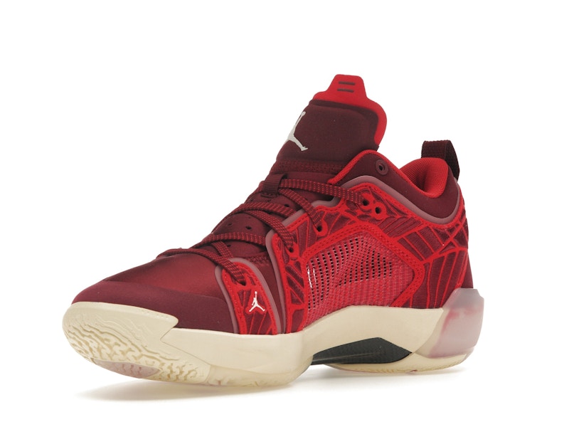 Jordan 37 Low Lift Up (Women's)