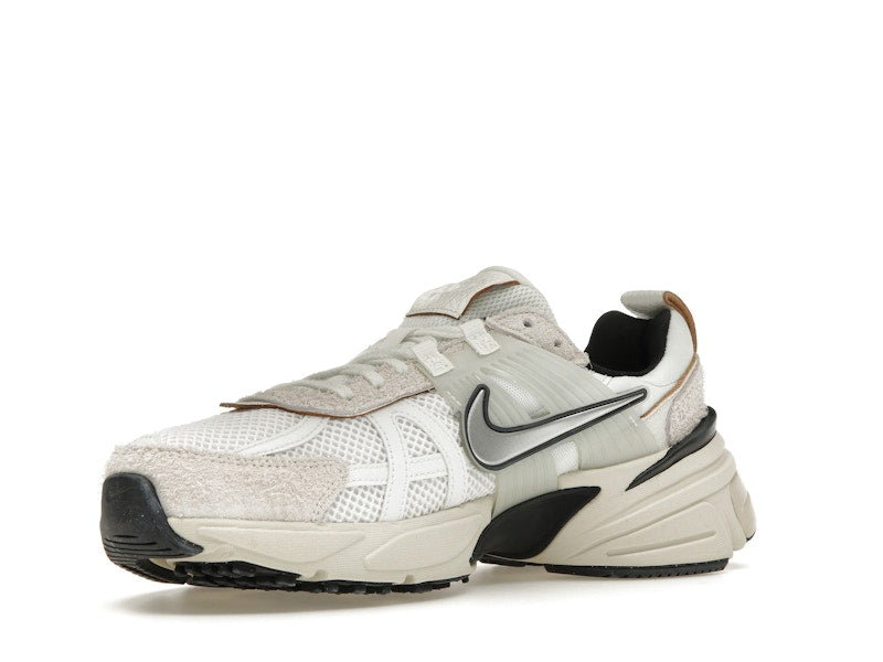 Nike V2K Run Summit White Light Orewood Brown (Women's)