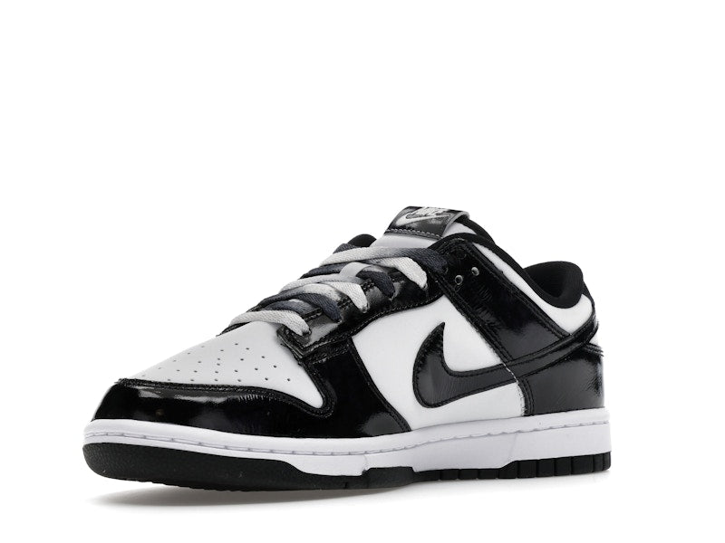 Nike Dunk Low SE Panda