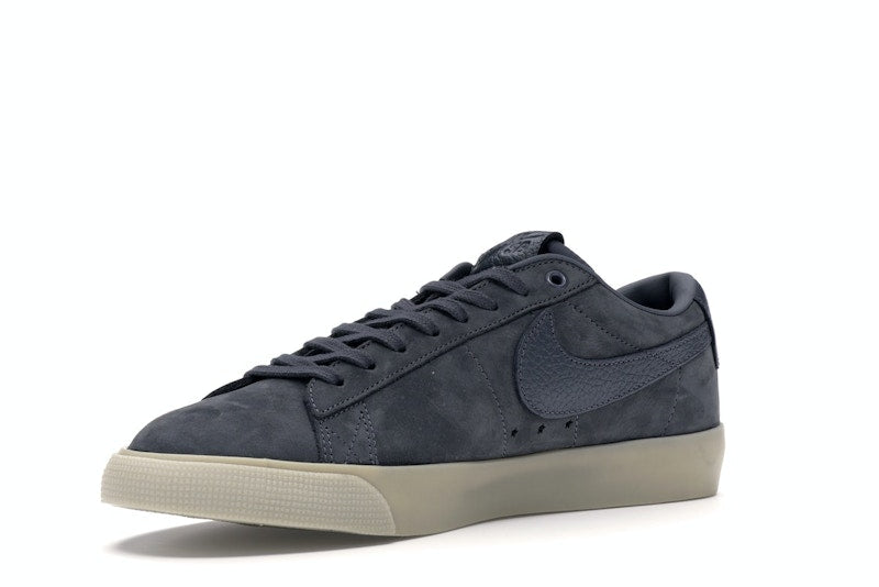 Nike SB Blazer Low Antihero Grant Taylor
