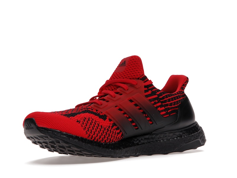 adidas Ultra Boost 5.0 DNA Scarlet Black Gradient