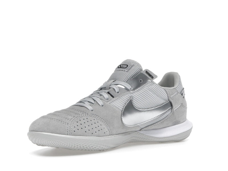 Nike Streetgato Light Smoke Grey Metallic Silver