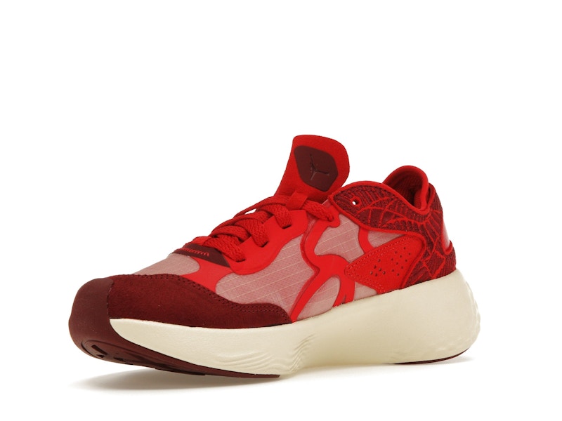 Jordan Delta 3 Low SE Team Red Muslin University Red Sail (Women's)