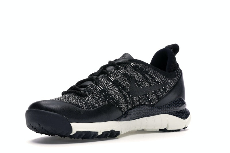 Nike Lupinek Flyknit Low Sail/Black-Anthracite