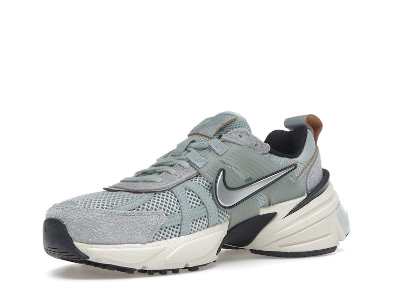 Nike V2K Run Light Pumic Black Chrome (Women's)