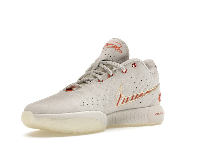 Nike LeBron 21 Akoya