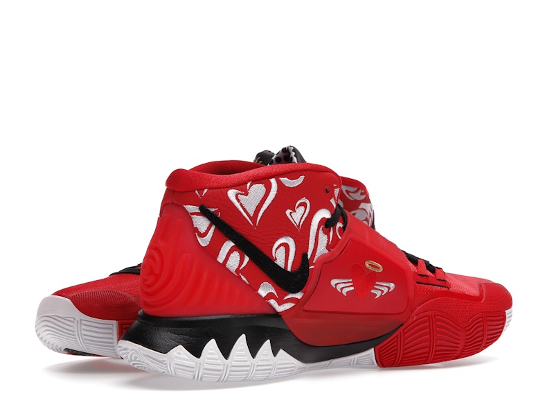 Nike Kyrie 6 Sneaker Room Mom Red