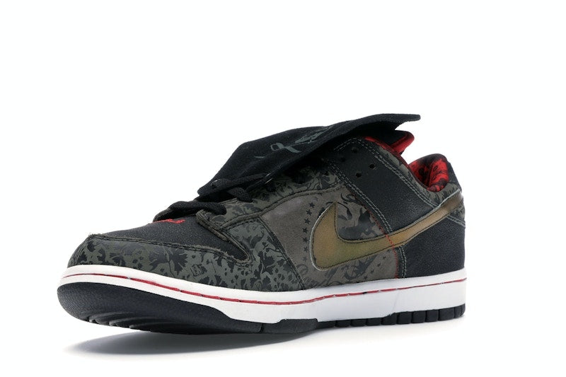 Nike SB Dunk Low SBTG