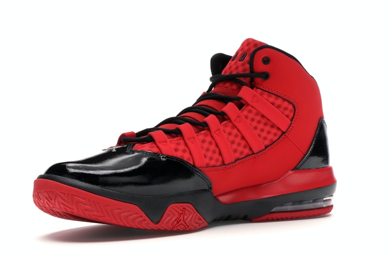 Jordan Max Aura Red Black