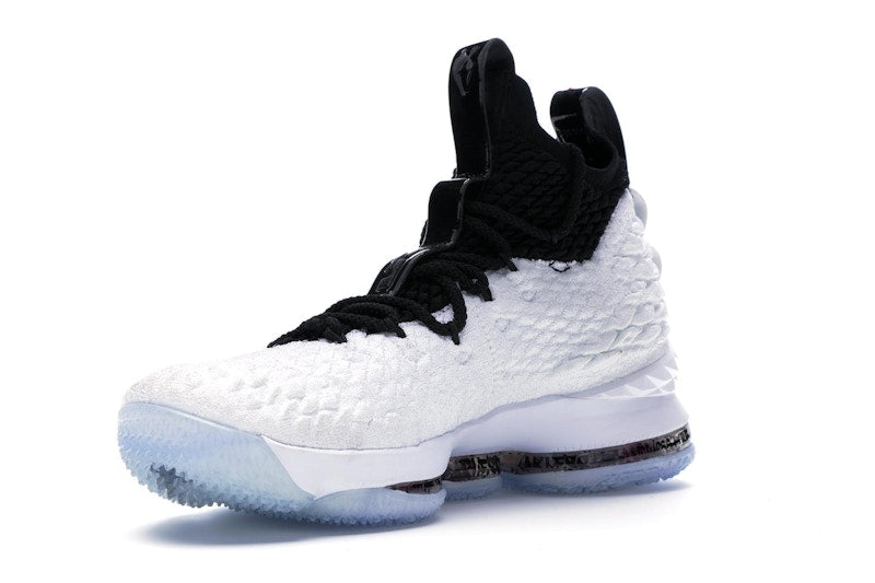 Nike LeBron 15 Graffiti