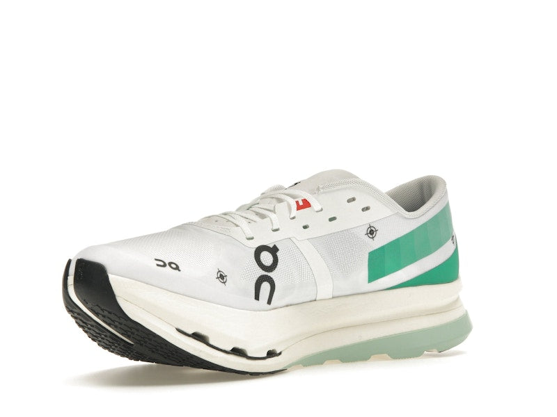 On CloudBoom Echo 3 Undyed White Mint