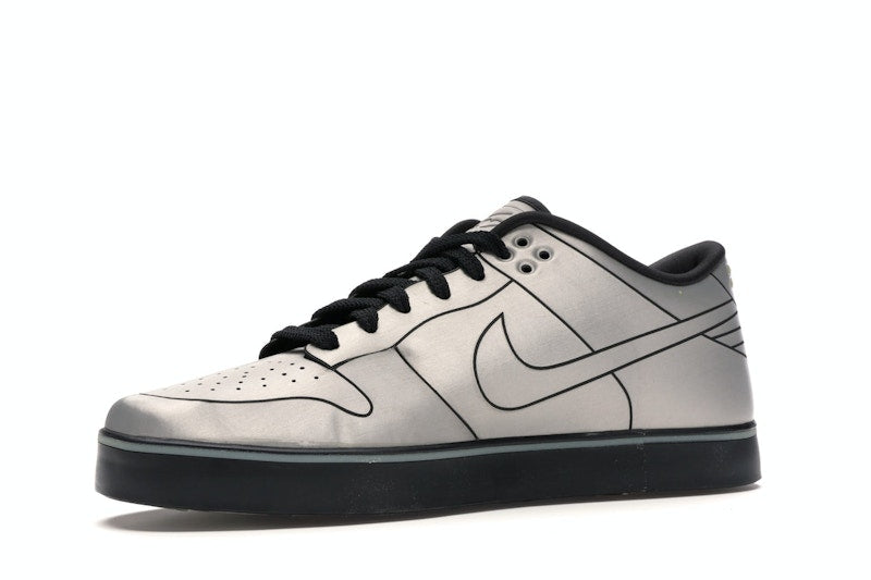 Nike Dunk Low 6.0 SE Delorean DMC-12